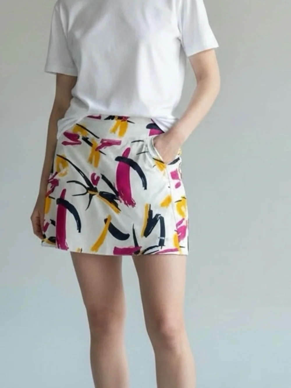 Annika White Abstract-Print Golf Skort With Pockets and UPF Protection, Size S